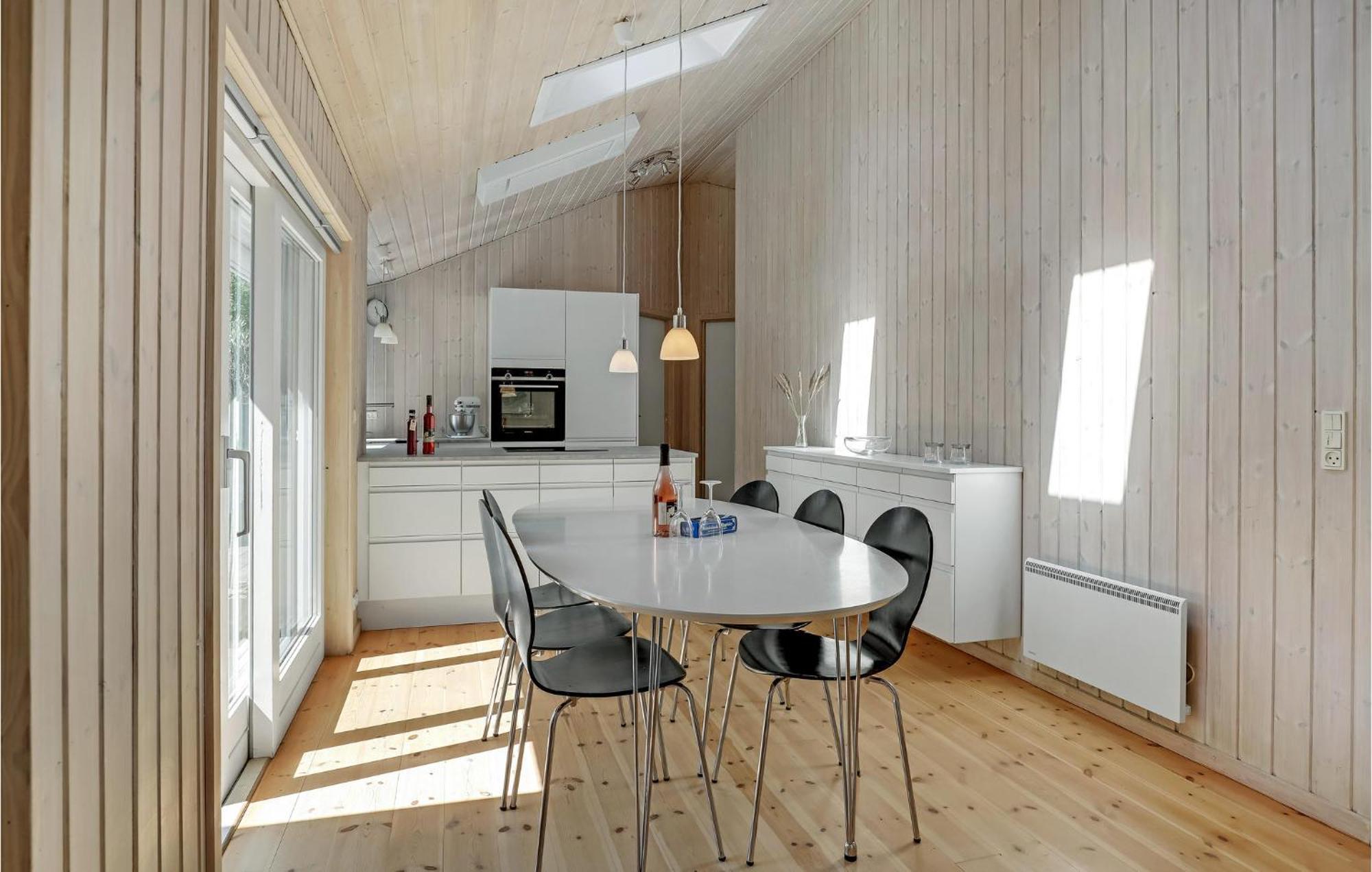 Awesome Home In Nexo With Sauna Snogebæk Exteriér fotografie