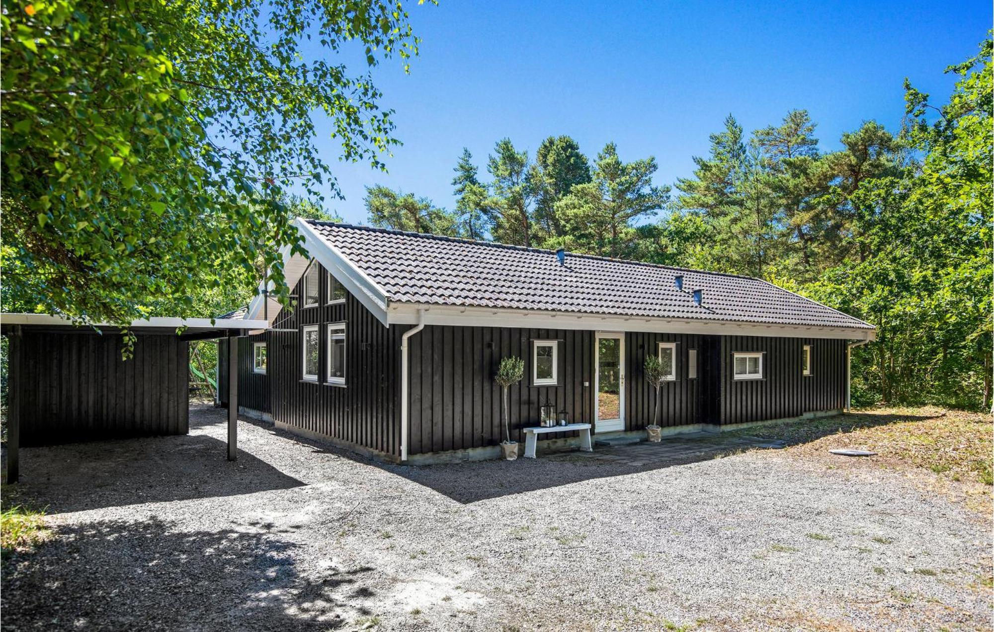Awesome Home In Nexo With Sauna Snogebæk Exteriér fotografie