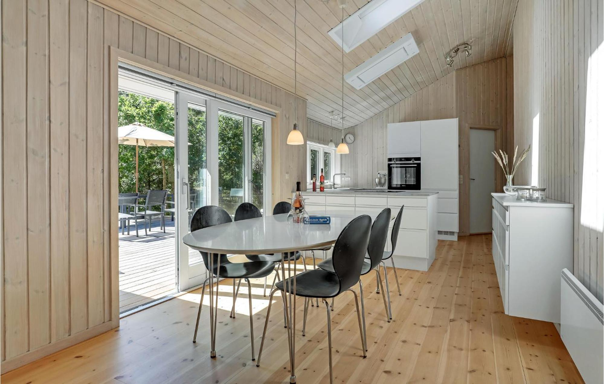 Awesome Home In Nexo With Sauna Snogebæk Exteriér fotografie
